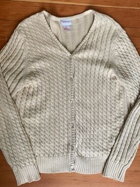 Vintage pale yellow Cable-Knit V-Neck Button Cardigan M